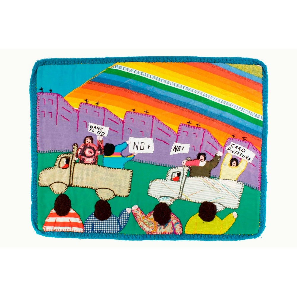 POSTAL TRIUNFO DEL NO (COLECCION ARPILLERAS)