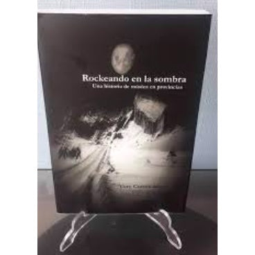ROCKEANDO EN LA SOMBRA