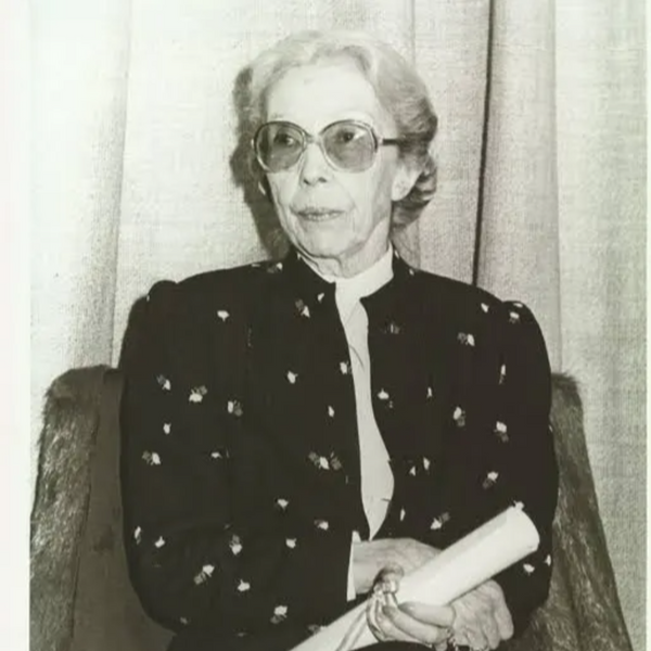 Marcela Paz